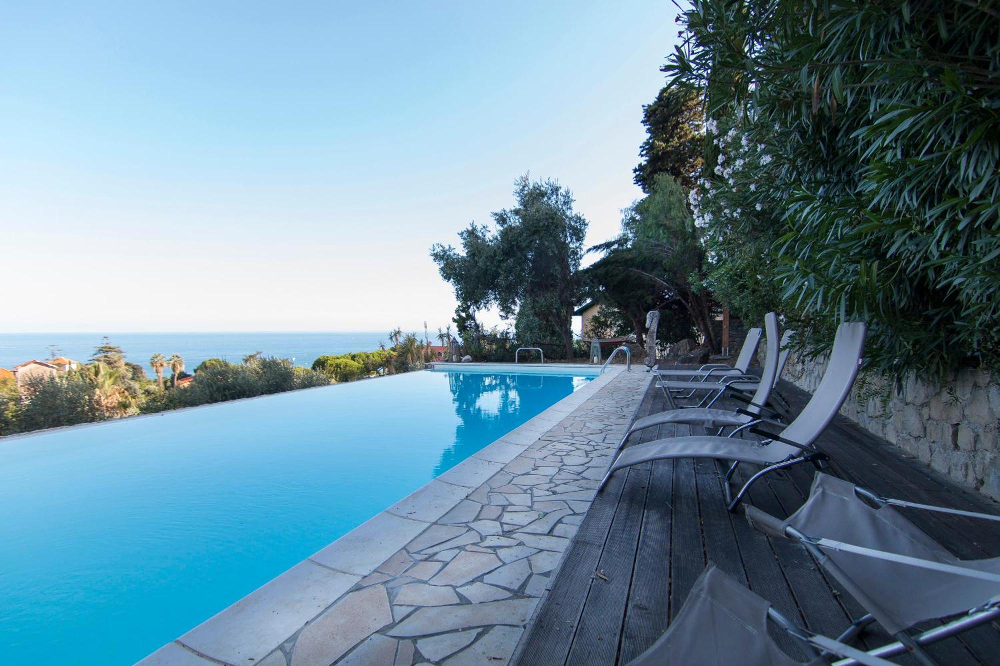 Villa Corinna Ventimiglia Exterior photo
